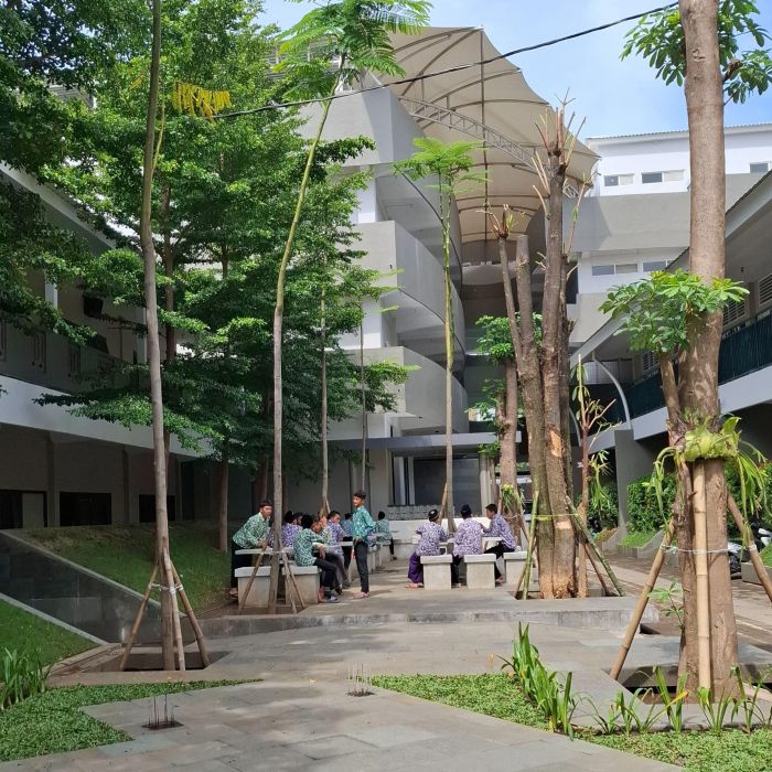 Koridor madrasah